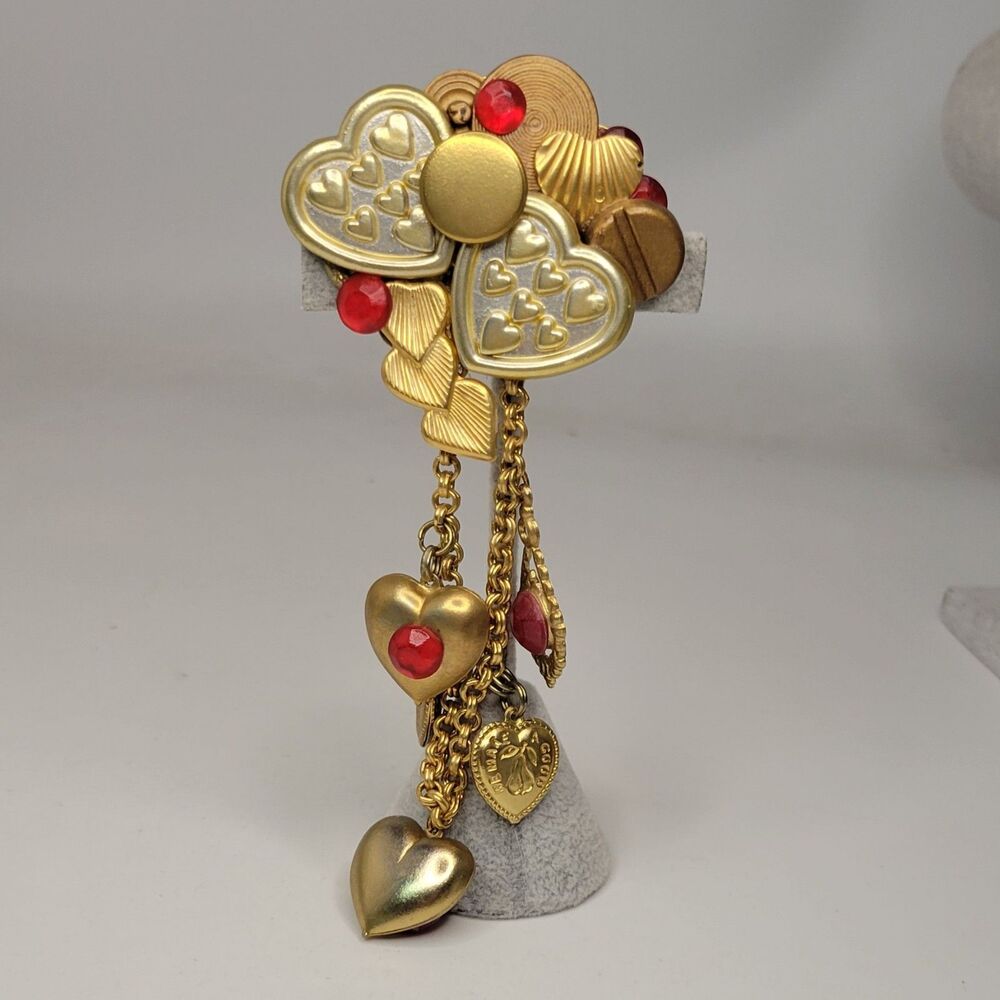 ▪︎Statement Brooch